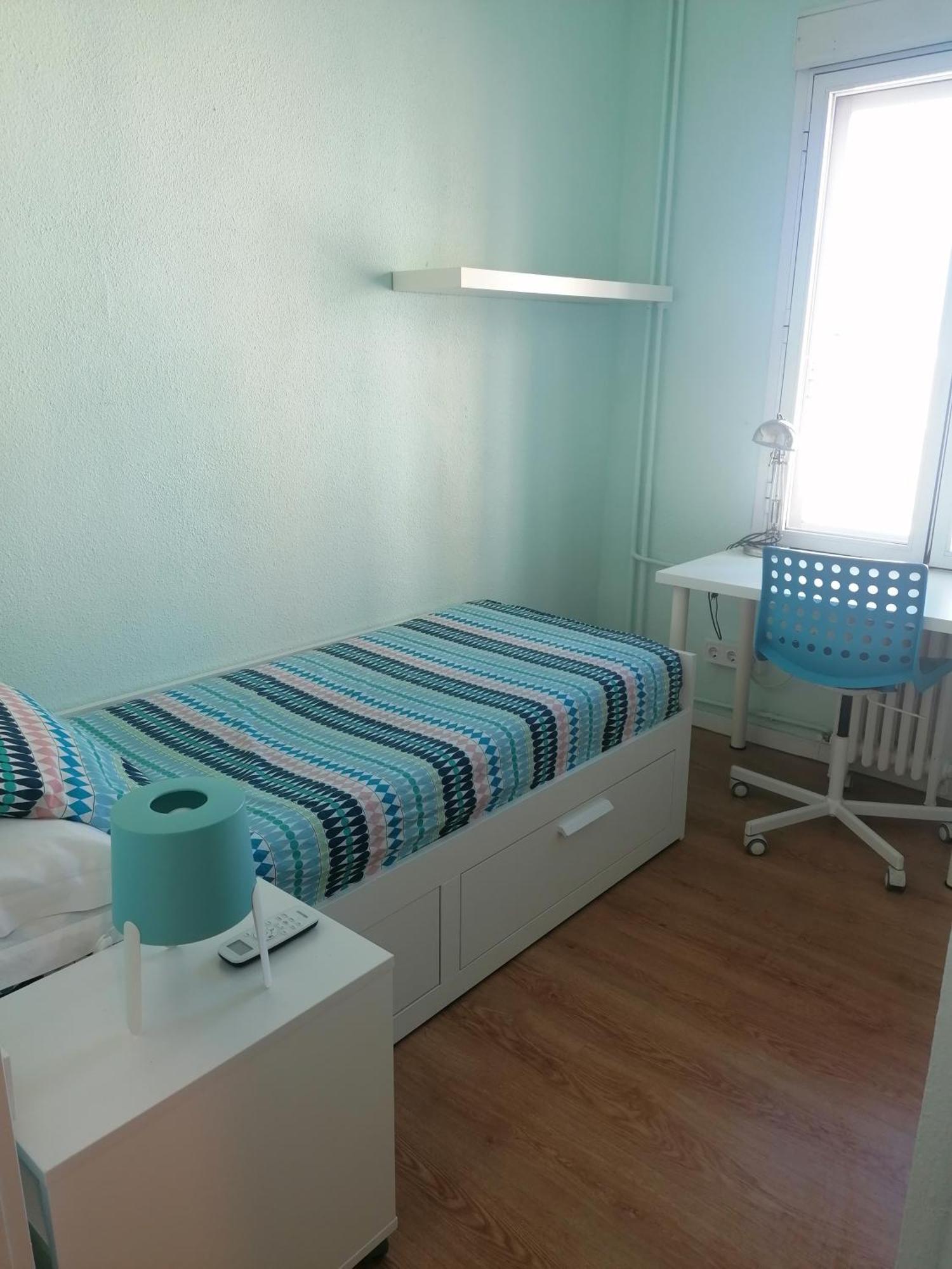 Albergue Residencia Abay Madrid Exterior foto