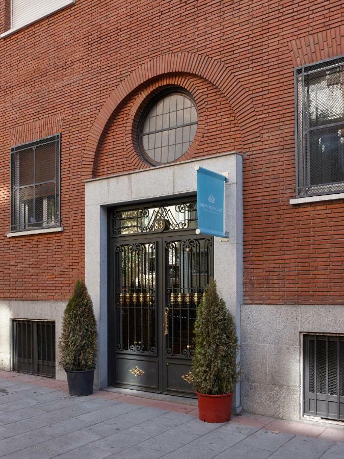 Albergue Residencia Abay Madrid Exterior foto